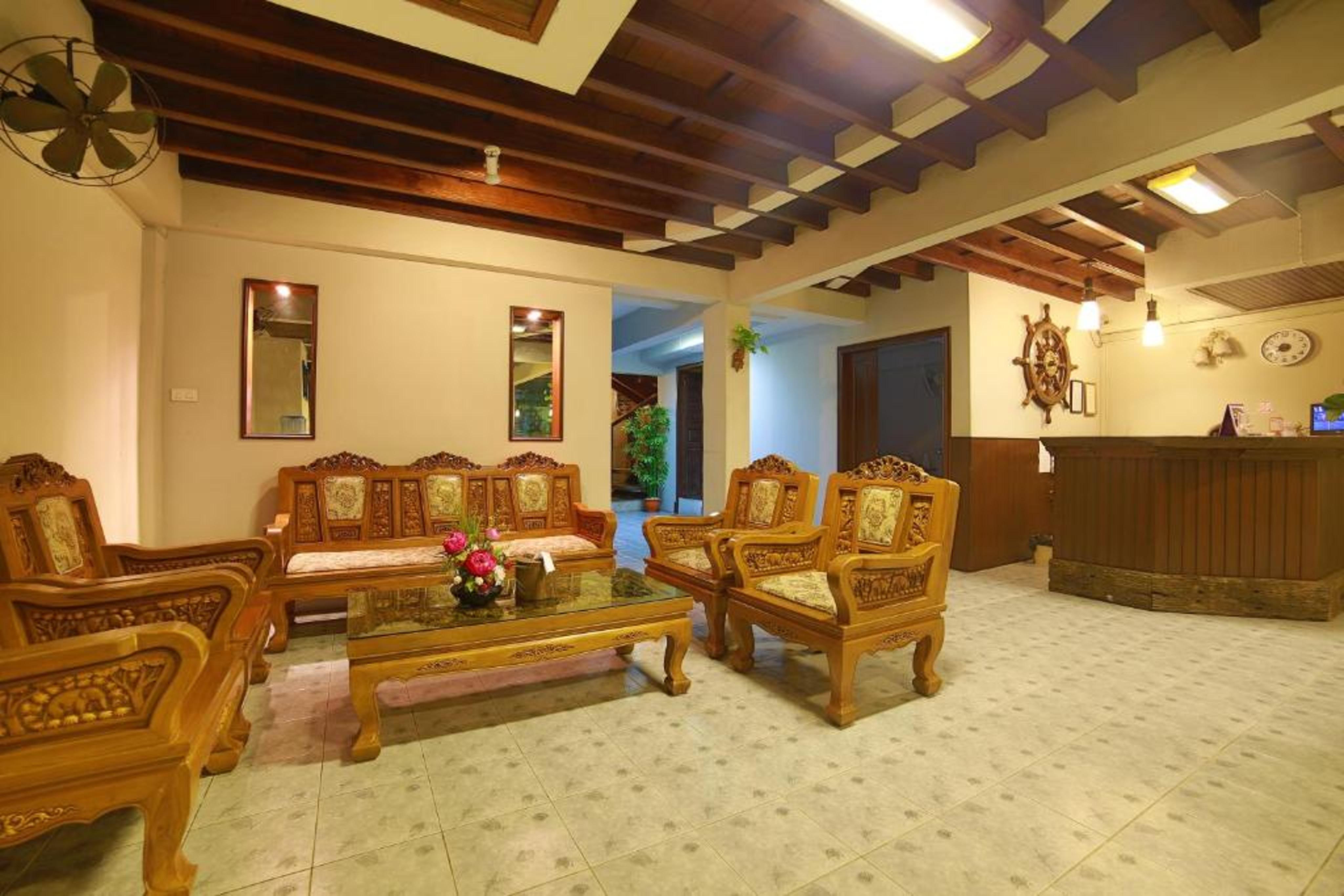 Relax Guesthouse Patong Exteriér fotografie